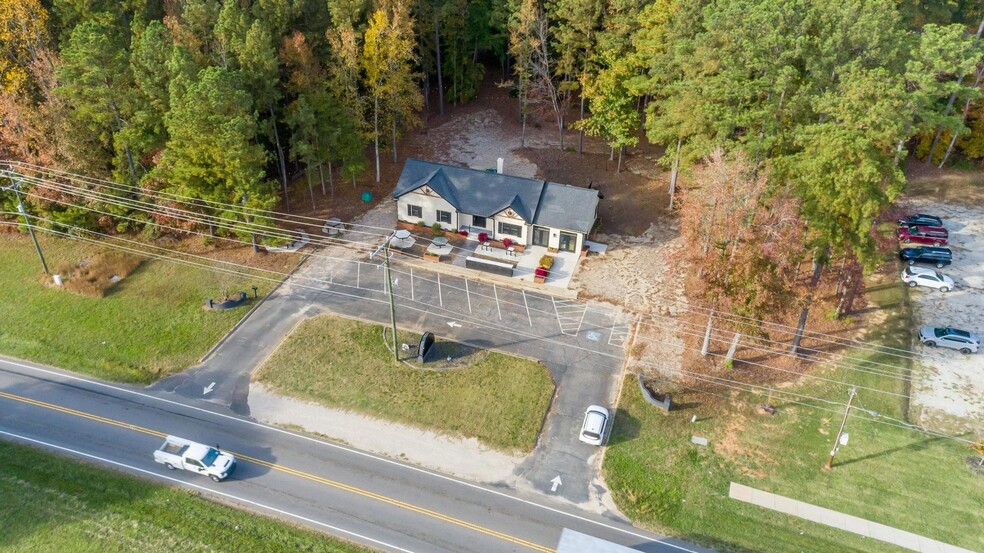 795 Oakridge Farm Hwy, Mooresville, NC for sale - Building Photo - Image 3 of 32