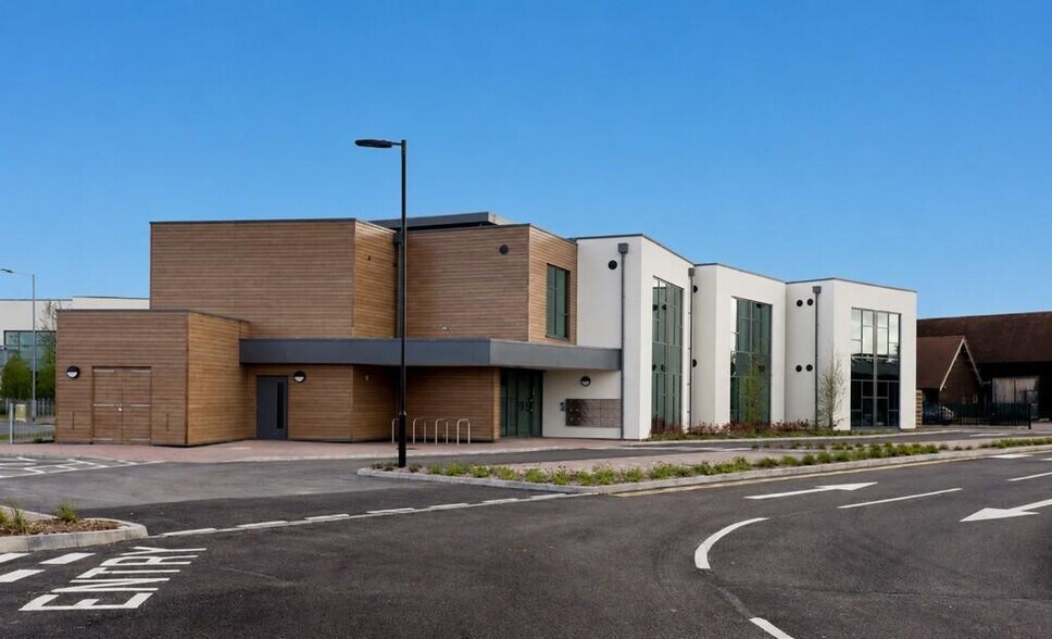 Tollgate West, Stanway for lease - Building Photo - Image 2 of 10