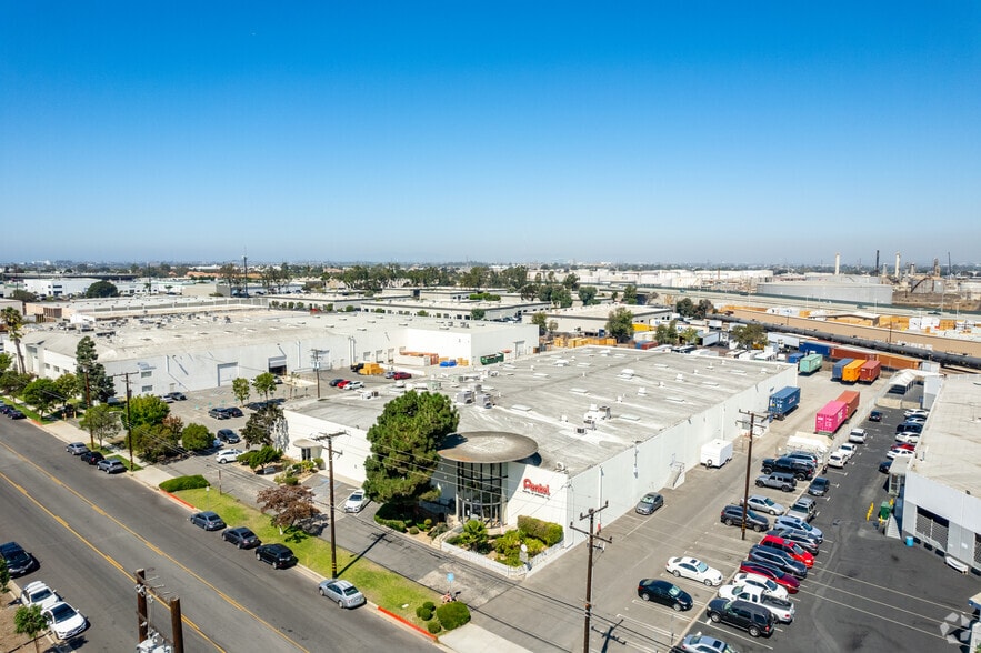 2715-2725 Columbia St, Torrance, CA for sale - Building Photo - Image 3 of 3