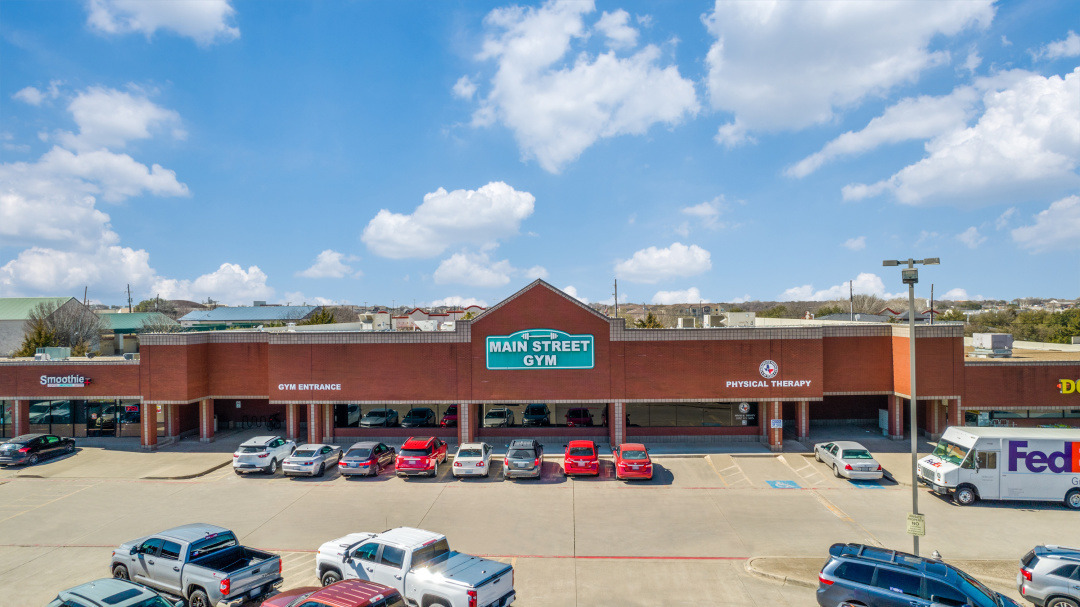 1000 E Main St, Midlothian, TX for lease Building Photo- Image 1 of 11