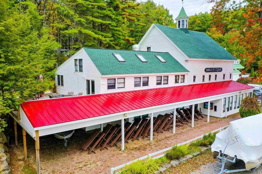 1002 US Route 3, Holderness, NH 03245