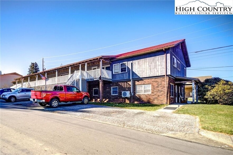 71 E Cheek St, Sparta, NC for sale - Building Photo - Image 3 of 20