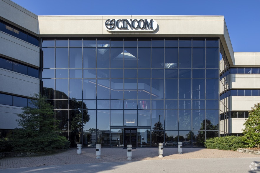 55 Merchant St, Springdale, OH for sale - Building Photo - Image 2 of 9