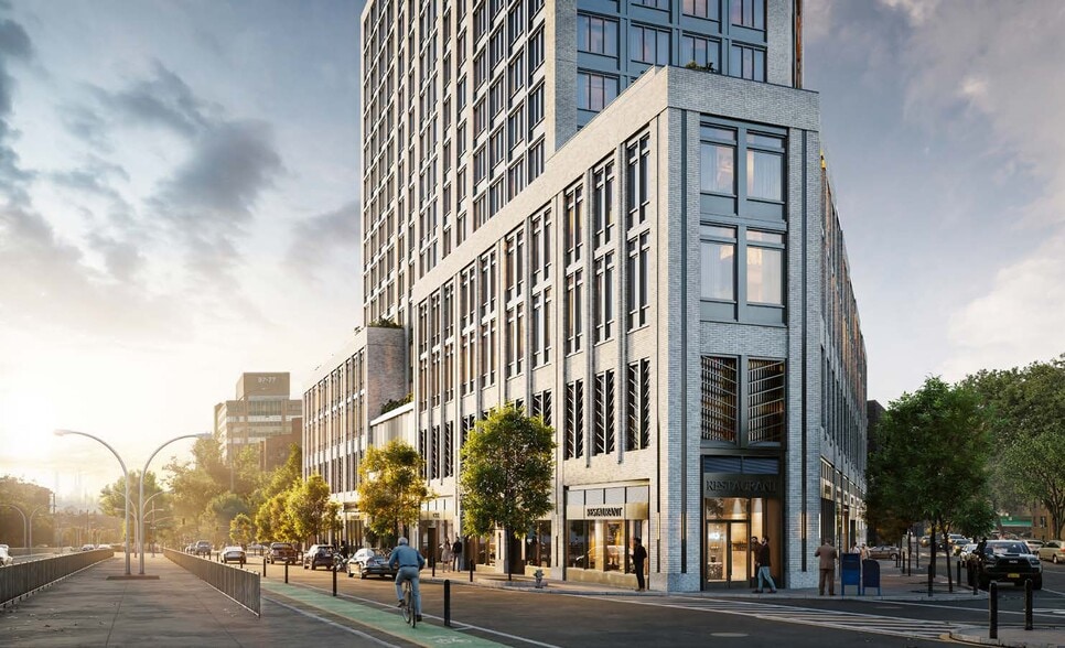 9885 Queens Blvd, Rego Park, NY for lease - Building Photo - Image 3 of 6