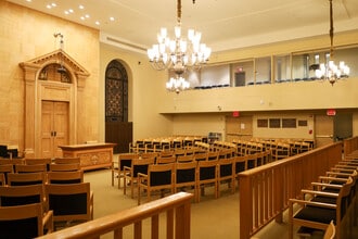 15 W 86th St, New York, NY for lease Interior Photo- Image 1 of 1