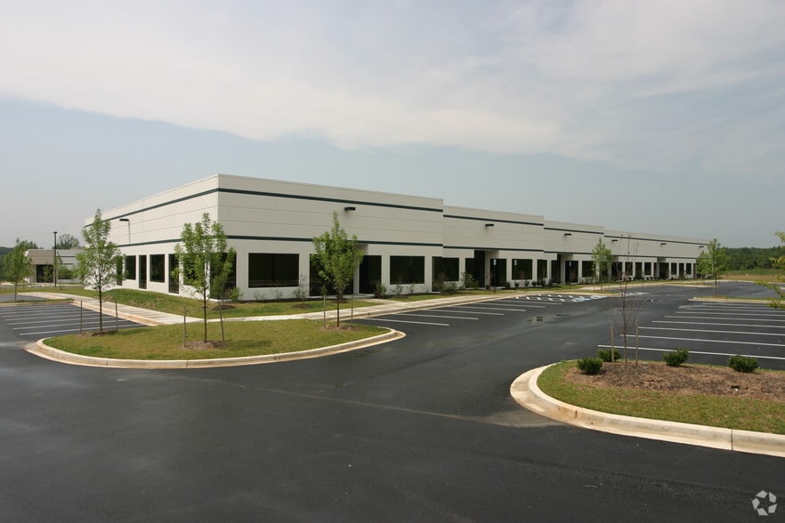 5851 Ammendale Rd, Beltsville, MD for lease - Building Photo - Image 2 of 9