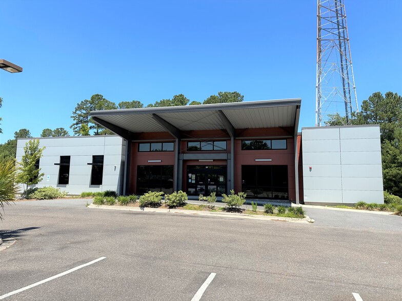 422 Drive In Ln, Moncks Corner, SC for lease - Building Photo - Image 1 of 8