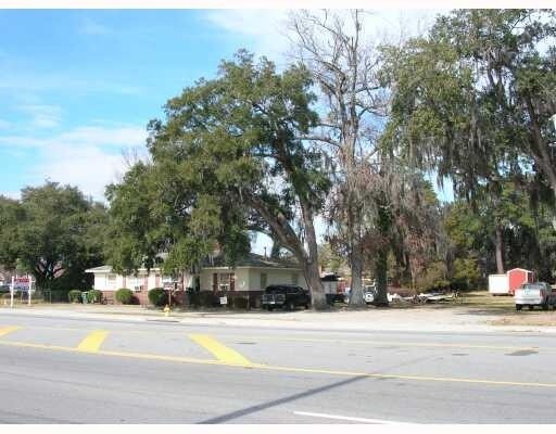 104 Stephenson Ave, Savannah, GA for sale Building Photo- Image 1 of 1