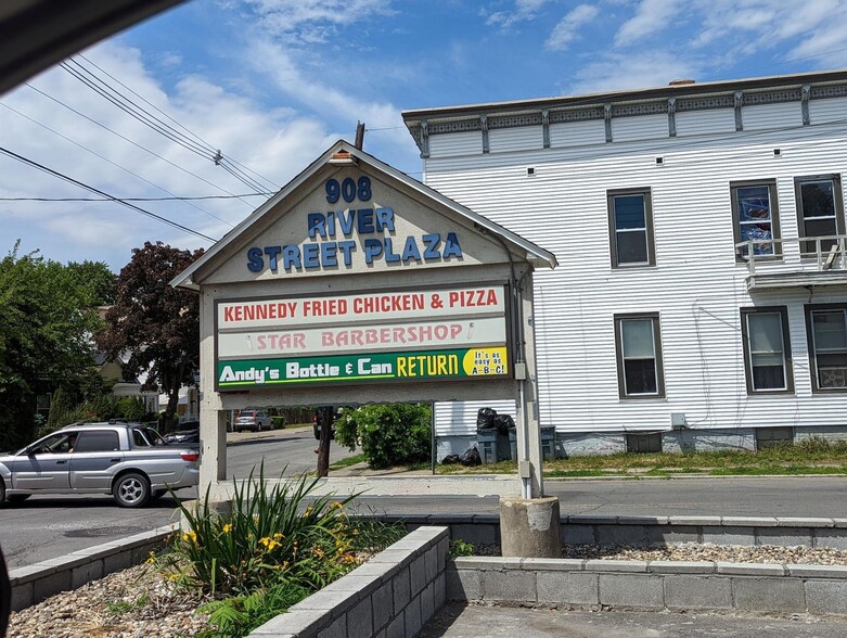 908 River St, Troy, NY for sale - Building Photo - Image 1 of 1