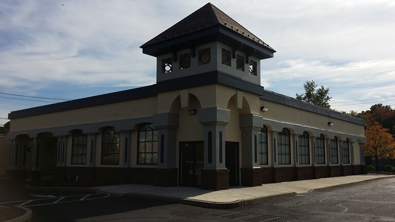 821 N Stiles St, Linden, NJ for sale Primary Photo- Image 1 of 1