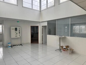 10-12 Rue Marcel Paul, Bezons for sale Interior Photo- Image 2 of 7