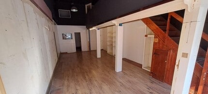 65 Carr Ln, Hull for lease Interior Photo- Image 1 of 1