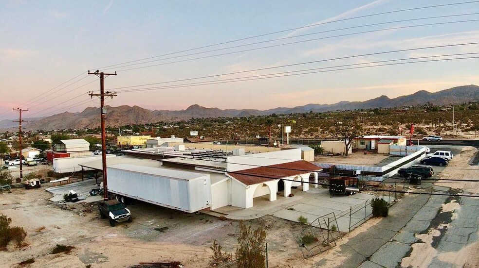 6455 Juniper Rd, Joshua Tree, CA for sale - Primary Photo - Image 1 of 1