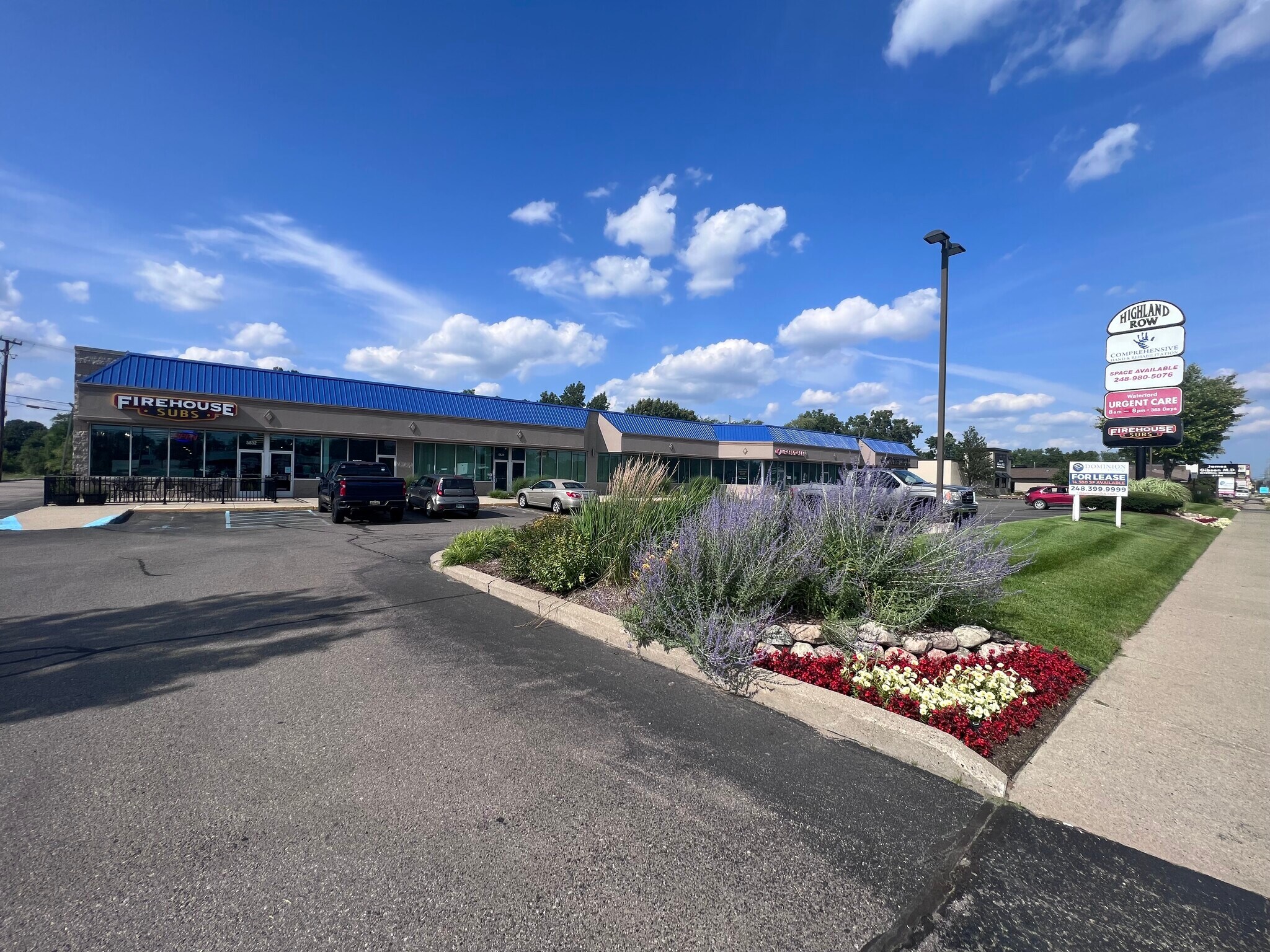 5790-5832 Highland Rd Unit 5828