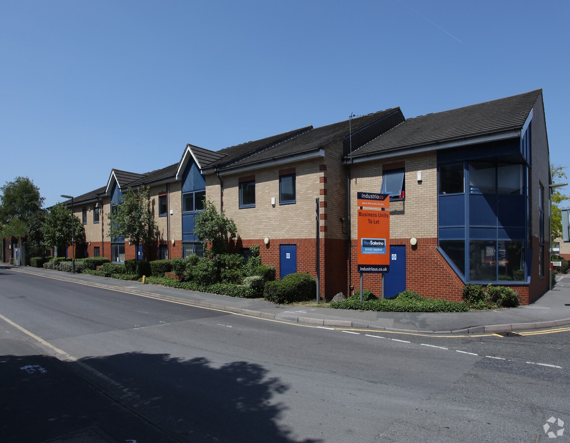 Boundary Rd, Woking, SRY GU21 5DH Office for Lease
