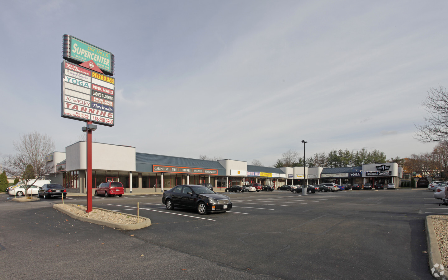 1842 E Jericho Tpke, Huntington, NY 11743