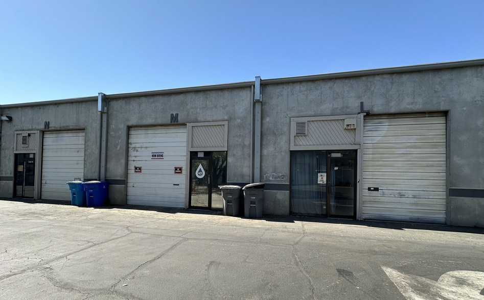 720 Olive Dr, Davis, CA for lease - Building Photo - Image 2 of 9