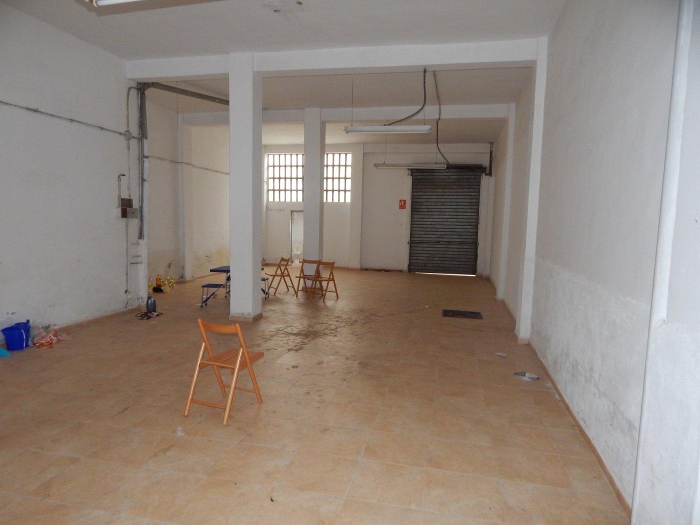 Retail in Ontinyent for sale Building Photo- Image 1 of 3