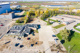 3450 Gateway Dr, Grand Forks, ND - AERIAL  map view - Image1