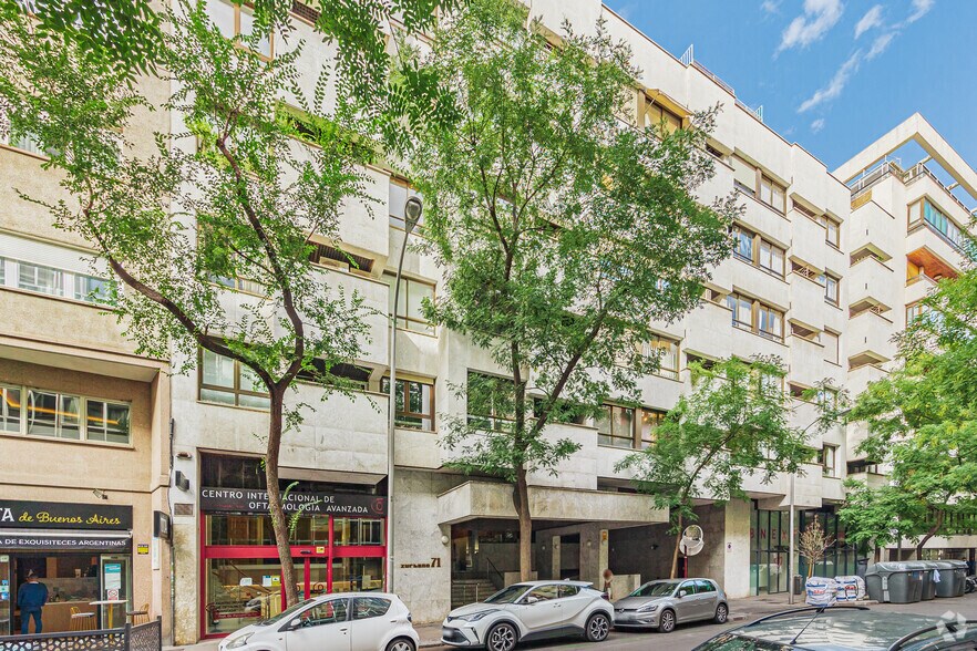 Calle de Zurbano, 71, Madrid, Madrid for sale - Primary Photo - Image 1 of 1