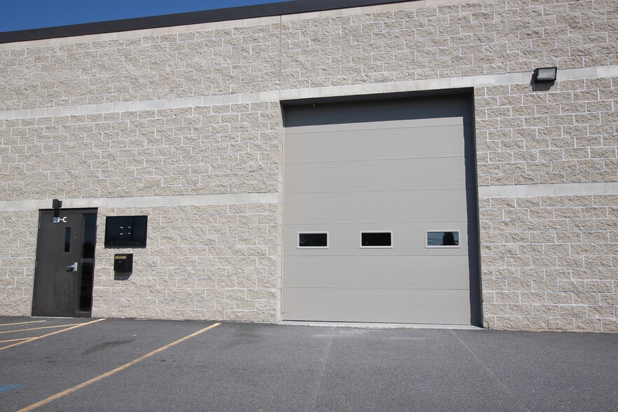 99 Hartwell St, West Boylston, MA for sale - Building Photo - Image 1 of 1