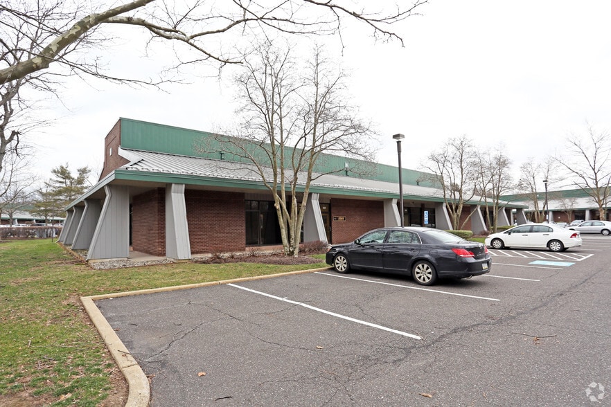 1800 Byberry Rd, Huntingdon Valley, PA for sale - Primary Photo - Image 1 of 1