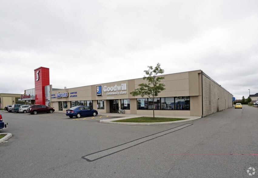 544 Bayfield St, Barrie, ON for lease - Primary Photo - Image 1 of 4
