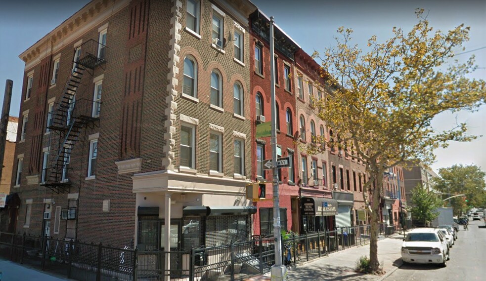 109 Ralph Ave, Brooklyn, NY 11221