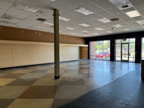 15423 SE 272nd St, Kent, WA for lease Interior Photo- Image 2 of 2