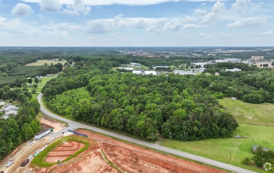 3919 Morehead Rd, Charlotte, NC for sale - Aerial - Image 2 of 16