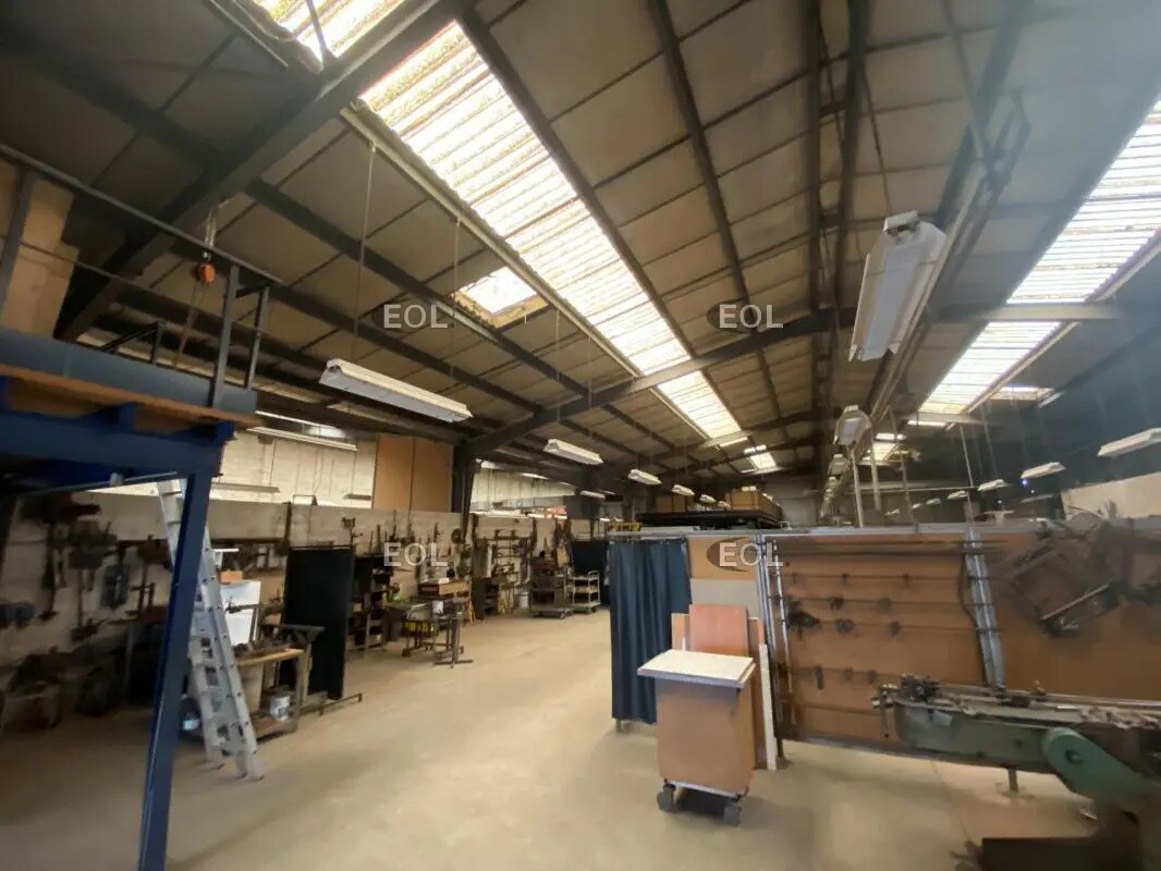 in Meaux for sale Primary Photo- Image 1 of 1