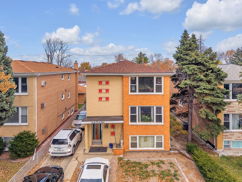 6048 W 79th St, Burbank, IL for sale - Building Photo - Image 2 of 33