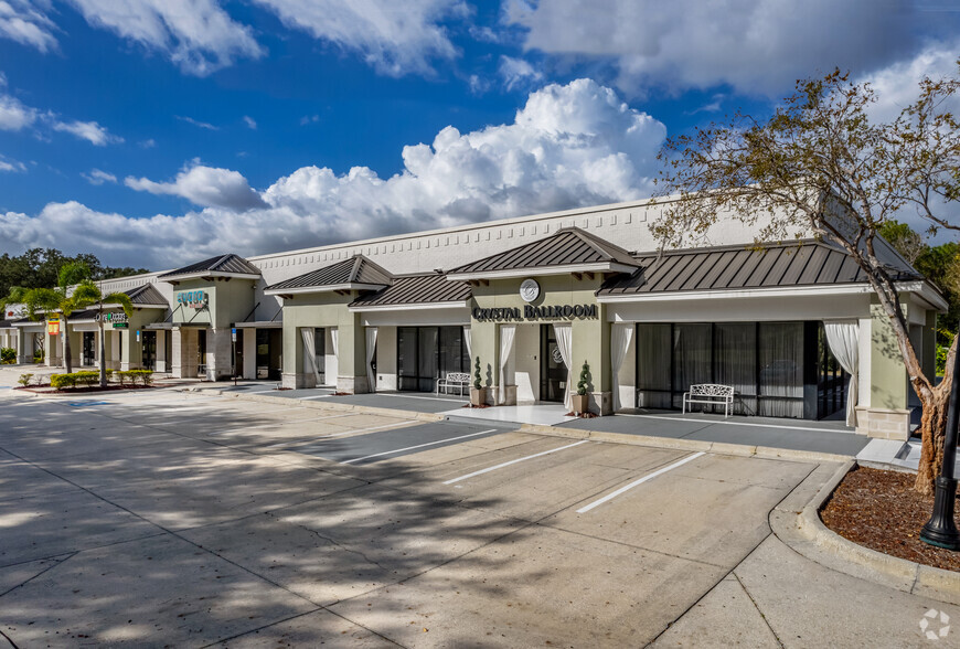 5555 Roosevelt Blvd, Clearwater, FL for sale - Building Photo - Image 2 of 8