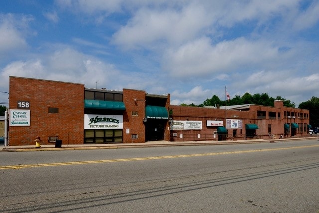 158 W Clinton St, Dover, NJ for lease - Primary Photo - Image 1 of 11