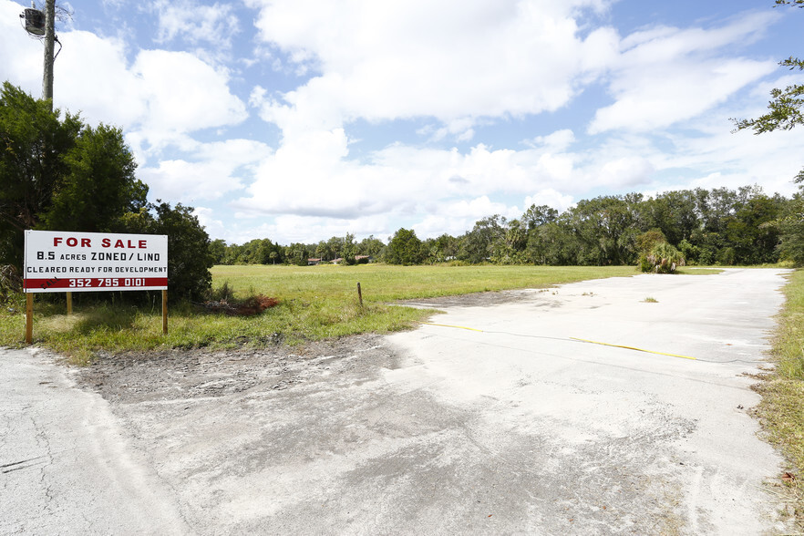 8829 W Veterans Dr, Homosassa, FL for sale - Primary Photo - Image 1 of 1