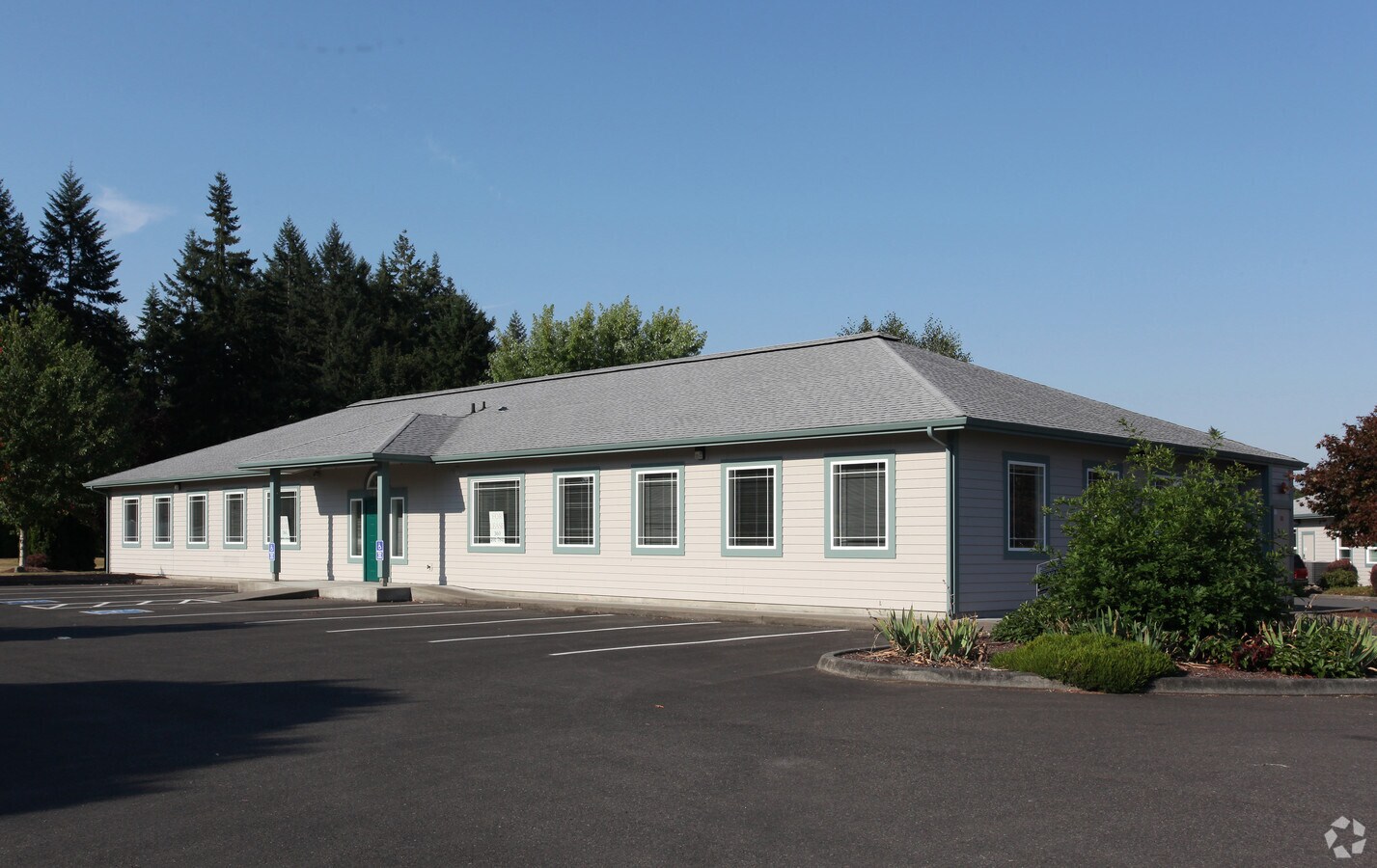 3443 Lilly Rd, Olympia, WA 98506