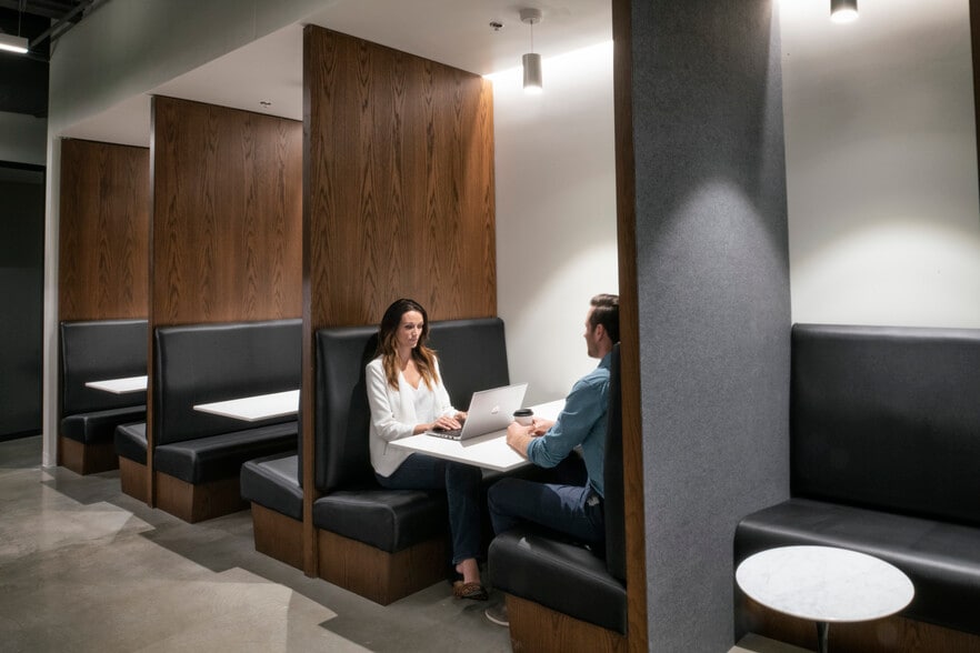 100 S Clinton Ave, Rochester, NY for lease - Interior Photo - Image 3 of 51