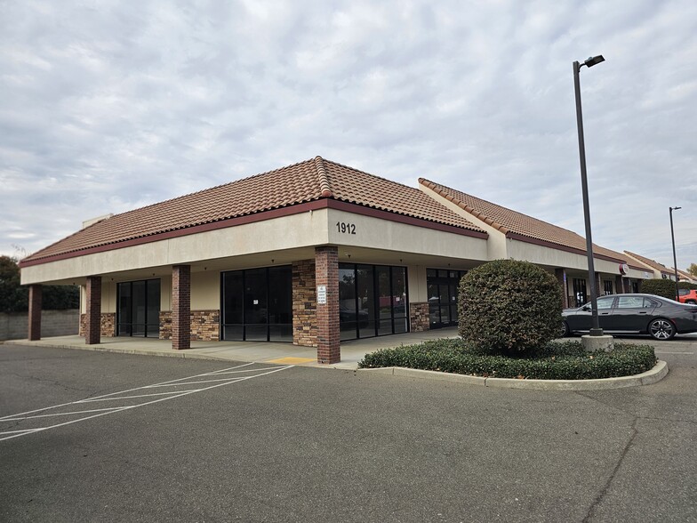 1912 Hwy 65, Wheatland, CA for lease - Building Photo - Image 1 of 14