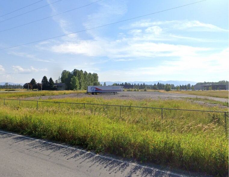 1300 Block of Airpark Lane, Lot 2, Sandpoint, ID for sale - Building Photo - Image 3 of 5