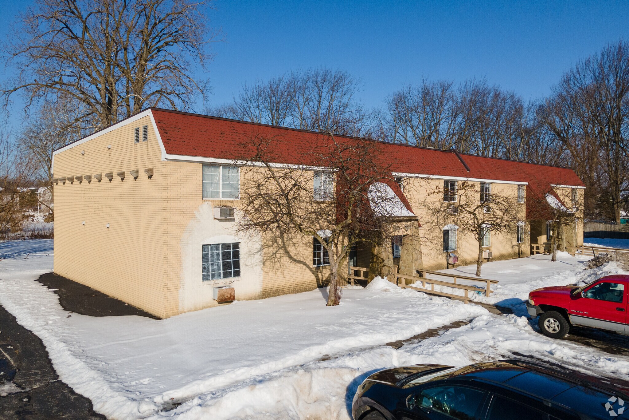 3950-3958 Airport Hwy, Toledo, OH for sale Primary Photo- Image 1 of 1