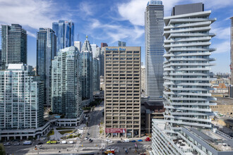 1 Yonge St, Toronto, ON - aerial  map view - Image1