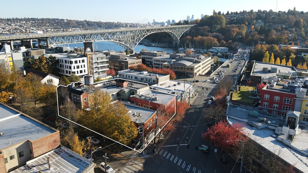 3414-3424 Fremont Ave N, Seattle, WA for sale - Building Photo - Image 1 of 1