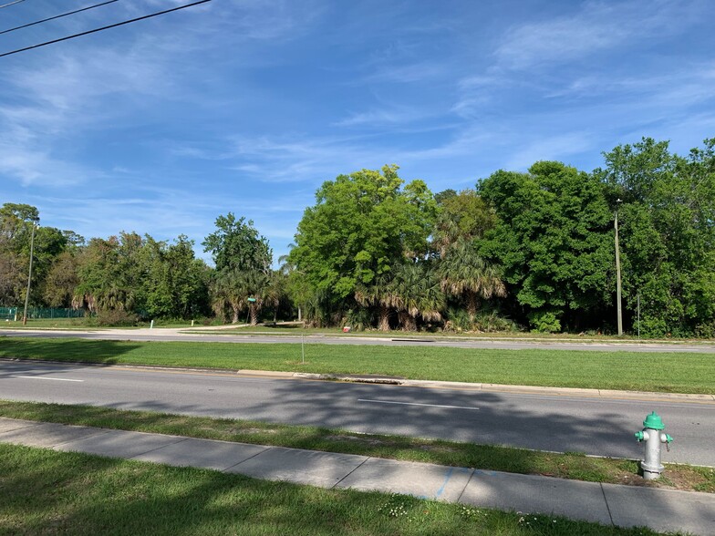 417 Rain Lily Cove, Casselberry, FL for sale - Building Photo - Image 3 of 9