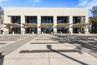 15635 Jacintoport Blvd, Houston, TX for lease Building Photo- Image 1 of 12
