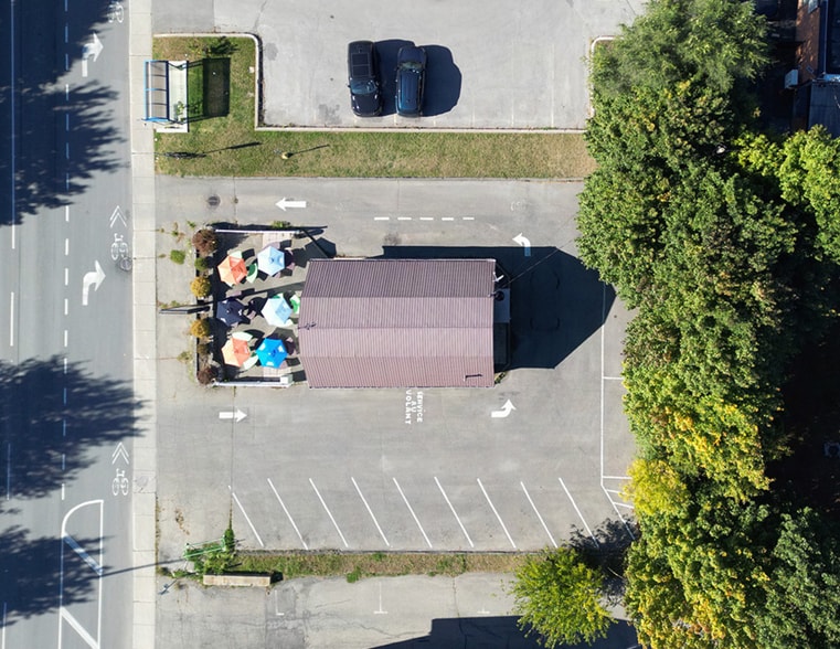 3385 Boul Dagenais O, Laval, QC for sale - Building Photo - Image 3 of 12