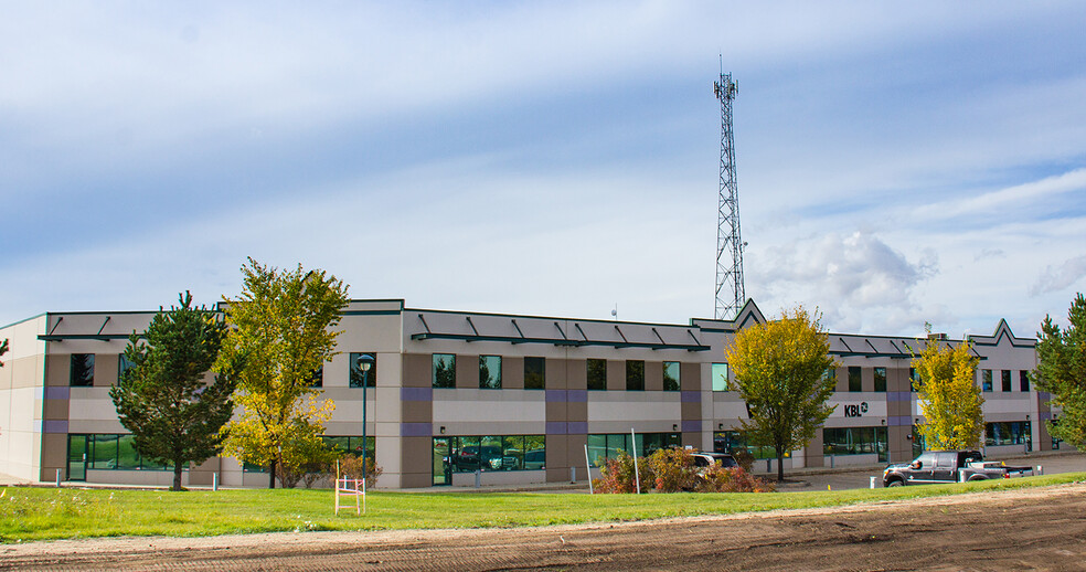 11454-11486 Winterburn Rd NW, Edmonton, AB for lease - Building Photo - Image 1 of 3