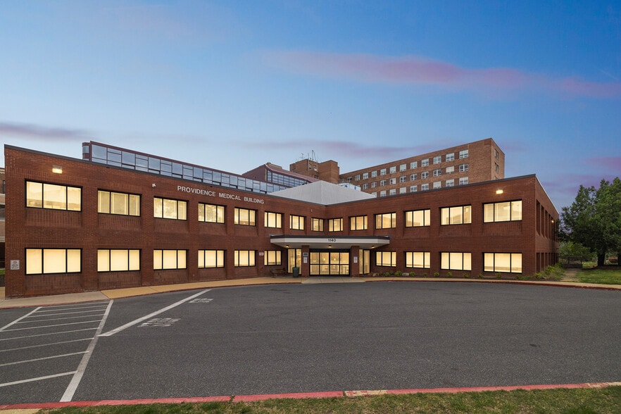 1160 Varnum St NE, Washington, DC for lease - Building Photo - Image 1 of 22