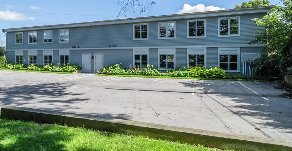 60 Mill St, Gananoque, ON for lease - Primary Photo - Image 1 of 18