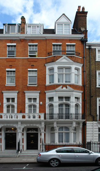 More details for 30 Queen Anne St, London - Office for Sale