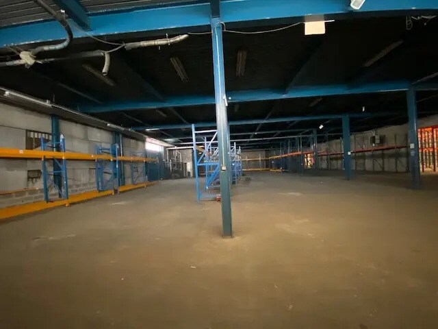 Industrial in Caluire-et-Cuire for lease - Interior Photo - Image 3 of 4